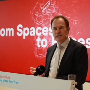Präsentation am zweiten Messetag auf der MIPIM in Cannes  © Landeshauptstadt Düsseldorf 