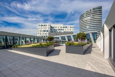ONE PLAZA Düsseldorf - © HPP Architekten / MOMENI Gruppe, Foto: Ralph Richter