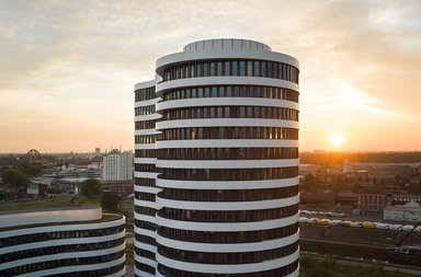MyHive Medienhafen - © sop architekten, HG Esch Fotografie