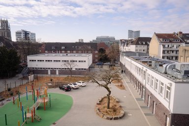 Düsseldorf Thomas Schule Ausbau - © Tholl GmbH