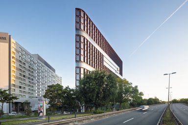 Eclipse - © die developer / HG Esch Photography