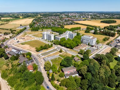 Luftaufnahme Lage Creative Campus Monheim am Rhein - © SEG Monheim / Tim Kögler