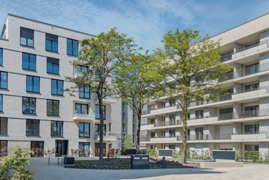 Die ersten beiden Bauabschnitte wurden im Frühjahr 2025 fertiggestellt und an die Eigentümer*innen übergeben. - © PANDION