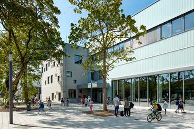 Erhalt von Bestandsbäume - © Entwurf: RKW Architektur +; Foto Michael Reisch