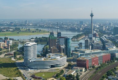 MyHive Medienhafen - © sop architekten, HG Esch Fotografie
